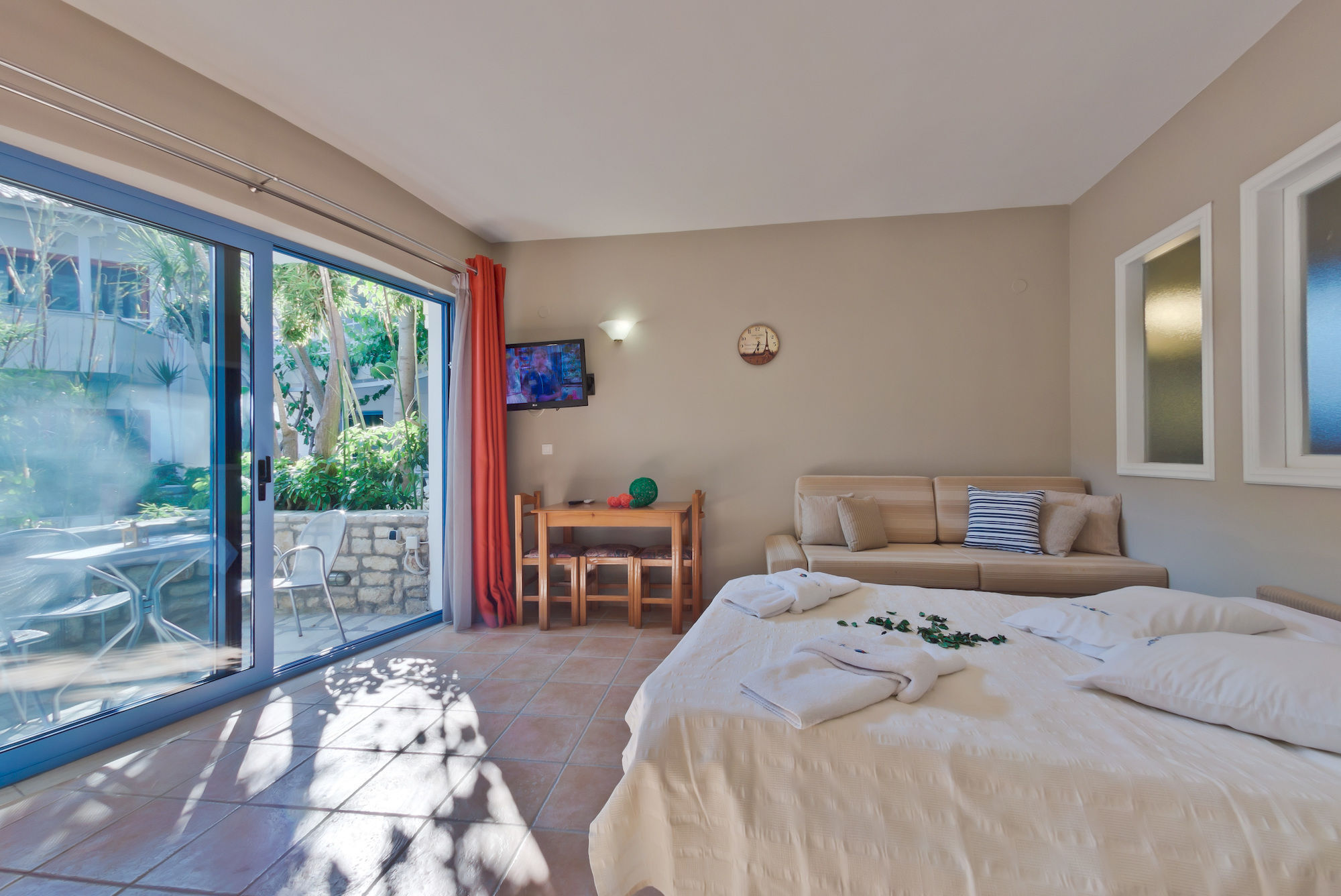 Rouda Bay Beach Hotel Mikros Gialos Extérieur photo
